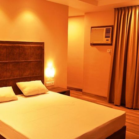 I-Towne' - A Unit Of Hotel Shivam International Deoghar Zewnętrze zdjęcie